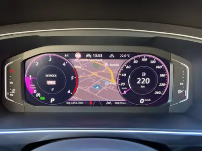 VW Tiguan Allspace 2.0 TSI R-Line 4Motion — SUV 7 places, motorisation performante, seulement 30'920 km — Miniatura 23