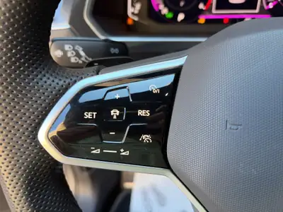 VW Tiguan Allspace 2.0 TSI R-Line 4Motion — SUV 7 places, motorisation performante, seulement 30'920 km — Miniatura 22