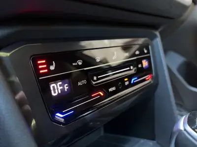 VW Tiguan Allspace 2.0 TSI R-Line 4Motion — SUV 7 places, motorisation performante, seulement 30'920 km — Miniatura 28