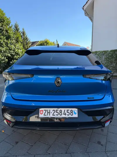 Renault Rafale 1.2 E-Tech Esprit Alpine — SUV hybride performant, première main — Miniature 8