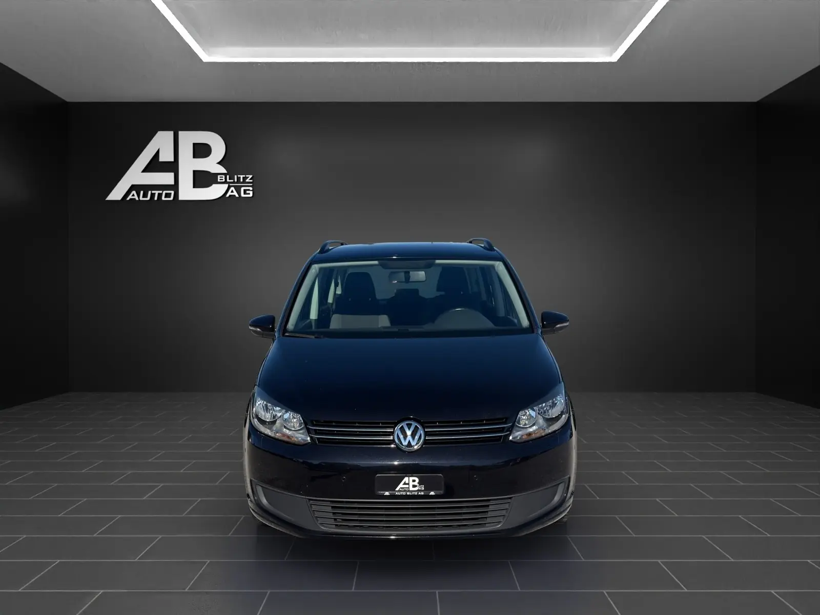 VW Touran 1.4 TSI 140 ch — Monospace polyvalent, révision complète incluse