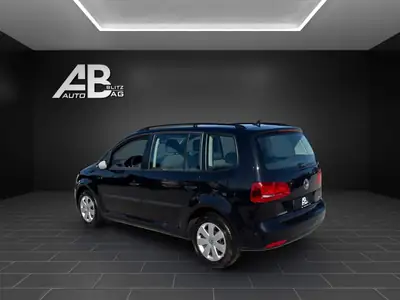 VW Touran 1.4 TSI 140 ch — Monospace polyvalent, révision complète incluse — vista posteriore