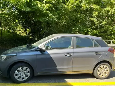 Hyundai i20 1.0 T-GDi Origo — Citadine efficace, 20'000 km seulement — vista esterna