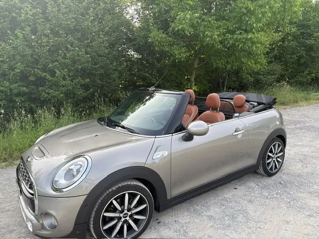 MINI Cabrio 2016 occasion Richterswil — 1