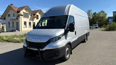IVECO Daily 35S18 L4H3 — Utilitaire diesel robuste, kilométrage modéré, boîte automatique — Außenansicht