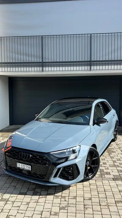 Audi RS3 2.5 TFSI Quattro — 400 ch, sportivité sans compromis — vue extérieure