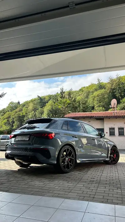 Audi RS3 2.5 TFSI Quattro — 400 ch, sportivité sans compromis — intérieur