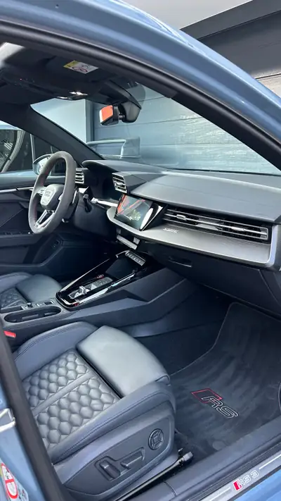 Audi RS3 2.5 TFSI Quattro — 400 ch, sportivité sans compromis — Miniature 7