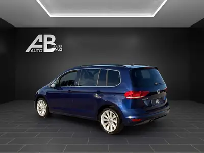 VW Touran 1.6 TDI BlueMotion — Monospace fiable, consommation maîtrisée, révision complète — vista posteriore