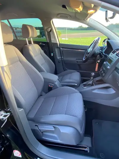 VW Golf 5 GT — Compacte sportive 2006, 170 ch et zéro sinistre — Armaturenbrett