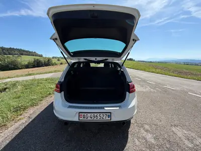 VW Golf GTI Performance 2014 — 230 ch, boîte manuelle sportive, blanc immaculé — tableau de bord
