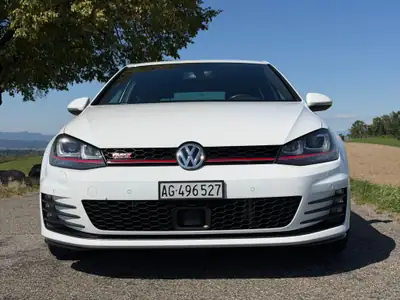 VW Golf GTI Performance 2014 — 230 ch, boîte manuelle sportive, blanc immaculé — Miniature 13