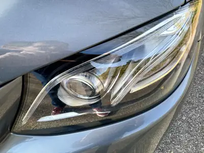 Mercedes-Benz E 200 Avantgarde — Break premium 184 ch, services inclus jusqu'à 100 000 km — Detail