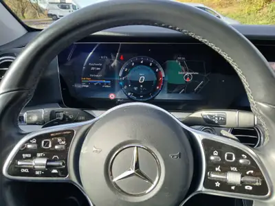 Mercedes-Benz E 200 Avantgarde — Break premium 184 ch, services inclus jusqu'à 100 000 km — Miniatur 11