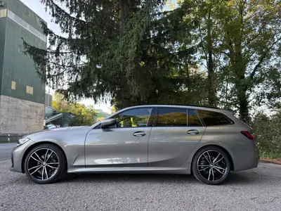 BMW 320d xDrive Touring — Break diesel hybride, 68 000 km seulement — vista esterna
