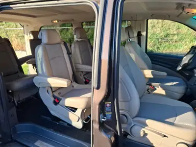 Mercedes-Benz Viano 3.0 V6 CDI Trend — Monospace premium diesel, 174 000 km — Miniatur 7