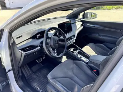 Skoda Enyaq iV 60 SportLine — SUV électrique performant, 62'000 km seulement — fianco