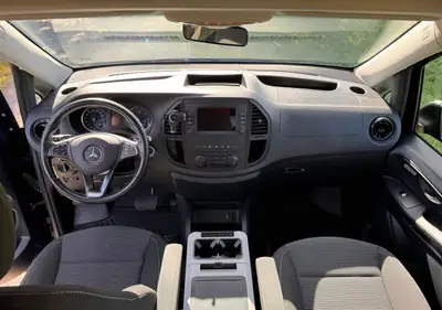 Mercedes-Benz Marco Polo 220d Activity 4MATIC — Camping-car transformable avec toit relevable — Thumbnail 8