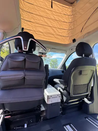 Mercedes-Benz Marco Polo 220d Activity 4MATIC — Camping-car transformable avec toit relevable — Thumbnail 9
