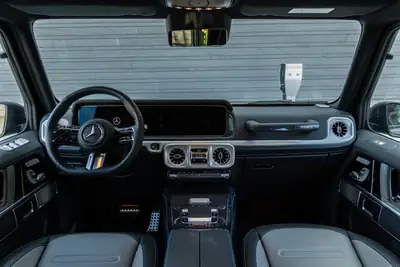 Mercedes-Benz G 580 AMG Line Edition One — Le SUV électrique de luxe ultra-puissant — Miniatur 7