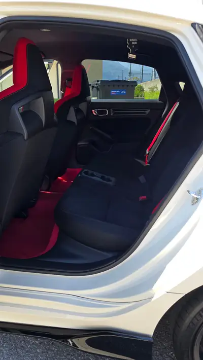 Honda Civic 2.0 VTEC Type R — 329 ch, Manuel, Garantie constructeur jusqu'à 07/2027 — Armaturenbrett