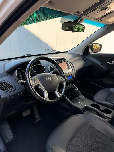 Hyundai iX35 2.0 CRDi 184 Premium 4WD — SUV robuste, diesel performant, 111'000 km — Heckansicht