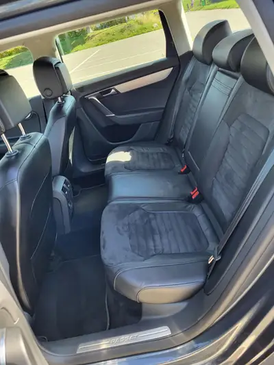 VW Passat 2.0 TDI 140 Variant — Break diesel fiable, entretien complet — Thumbnail 9