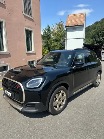MINI Countryman S ALL4 — SUV compact premium, 204 ch, toit panoramique, très peu de km — exterior view