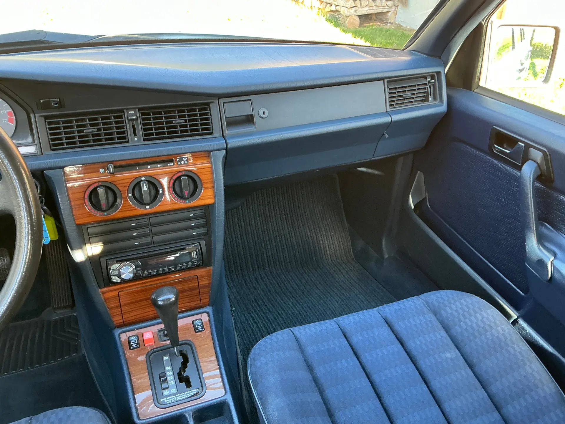 Mercedes-Benz 190 1992 occasion Vesin — 2
