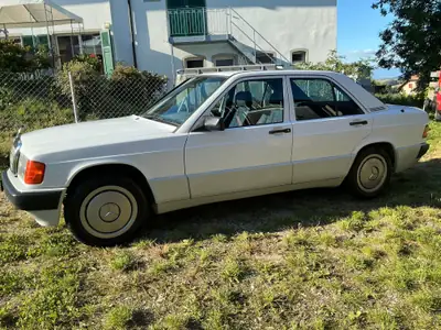 Mercedes-Benz 190 E 1.8 — Berline classique 1992, état impeccable, expertise vétéran — Thumbnail 12