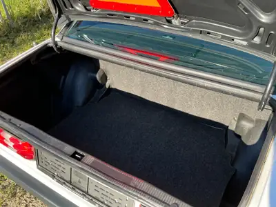 Mercedes-Benz 190 E 1.8 — Berline classique 1992, état impeccable, expertise vétéran — Thumbnail 11
