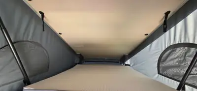 Ford Transit Custom Nugget 320 L1 — Camping-car aménagé, diesel automatique, équipements premium — Thumbnail 17