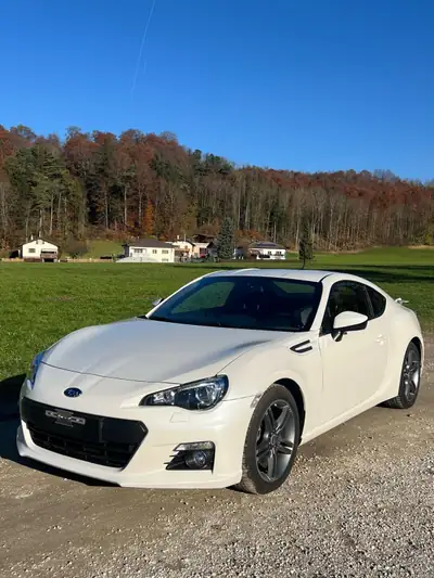 Subaru BRZ 2.0R — Coupé sportif 200 ch, boîte manuelle, 37'000 km seulement — côté