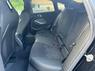 BMW 223 Gran Coupé xDrive — Élégance sportive et technologie 48V — interior