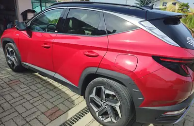 Hyundai Tucson 1.6 T-GDi Vertex 4WD — SUV hybride léger, 55'000 km, traction intégrale — Seitenansicht