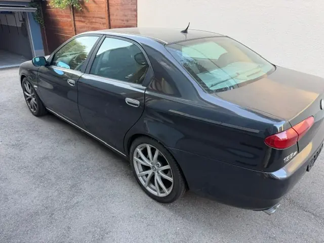 Alfa Romeo 166 2004 occasion Ittigen — 2