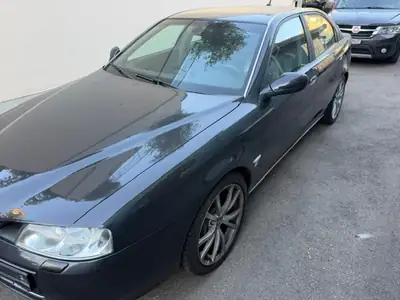 ALFA ROMEO 166 3.2 V6 24V TI — Berline de prestige, moteur 240 ch affirmé — arrière