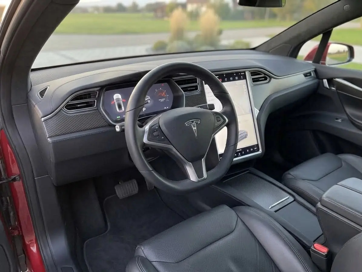 Tesla Model X 2019 occasion Stettfurt — 2