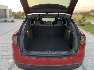 Tesla Model X Raven Performance Ludicrous — 795 ch, électrique intégral, excellent état — Heckansicht
