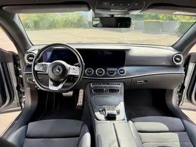 Mercedes-Benz E 200 AMG Line 4matic — Coupé dynamique, traction intégrale et 184 ch — Miniature 7