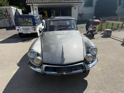 Citroën DS 21 Pallas 1967 — Icône française d'exception, seulement 48'500 km — Seitenansicht