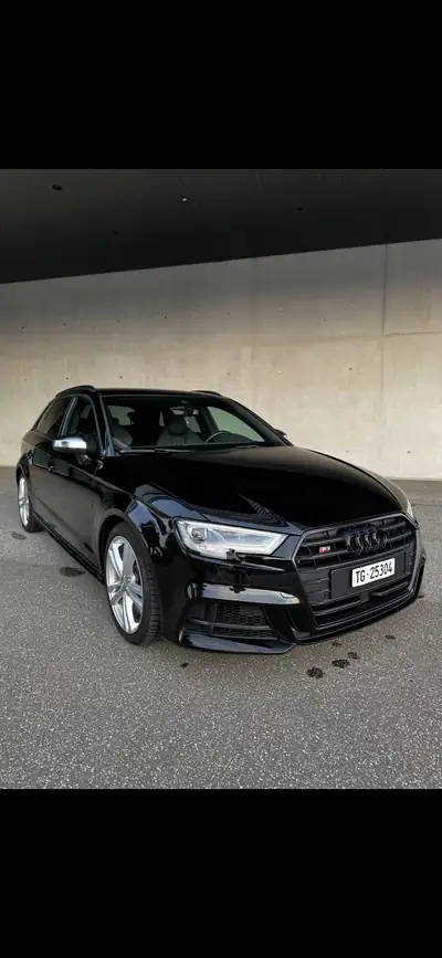 Audi S3 2.0 T FSI Quattro S-Tronic — Berline sportive 310 ch, faible kilométrage — rear view