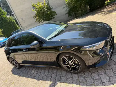 Mercedes-Benz A 200 Estate 2025 — Hybride essence, 5700 km seulement — Außenansicht