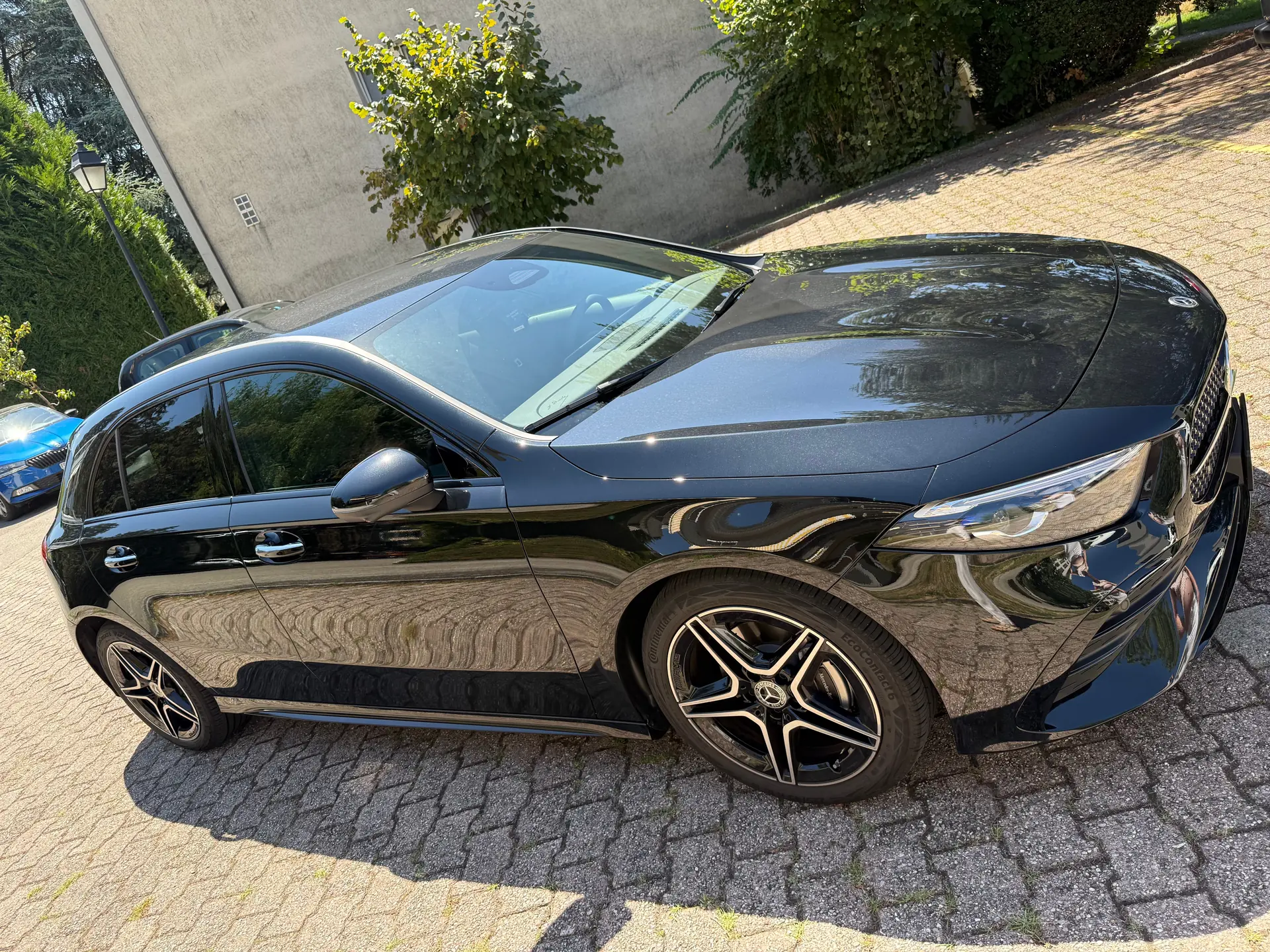 Mercedes-Benz A 200 Estate 2025 — Hybride essence, 5700 km seulement — Außenansicht