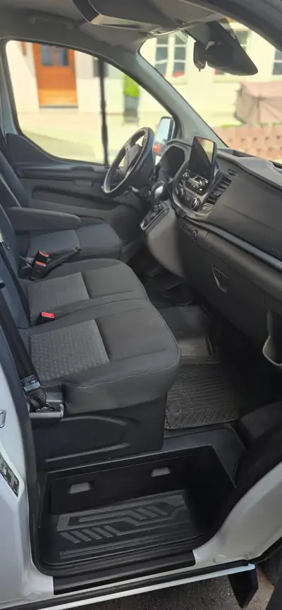 Ford Transit Custom 2.0 TDCi 170 — Utilitaire premium automatique, révision complète — Miniatur 13