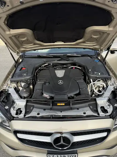 Mercedes-Benz E 400 Avantgarde 4Matic — Cabriolet élégant, 49 000 km, motorisation 333 ch — Miniature 17