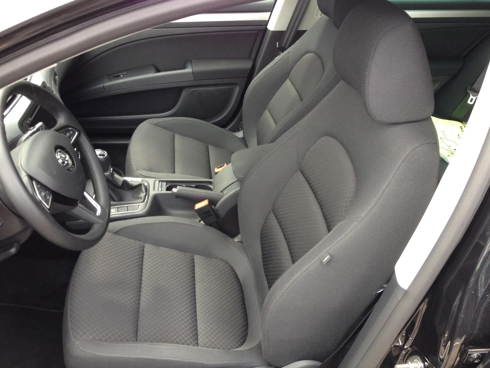 Skoda Superb 2013 occasion Neuchâtel — 3