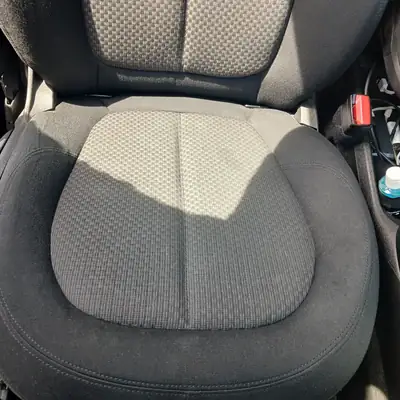 BMW 216 Gran Tourer — Monospace 7 places, diesel économique et fiable — Miniatura 15