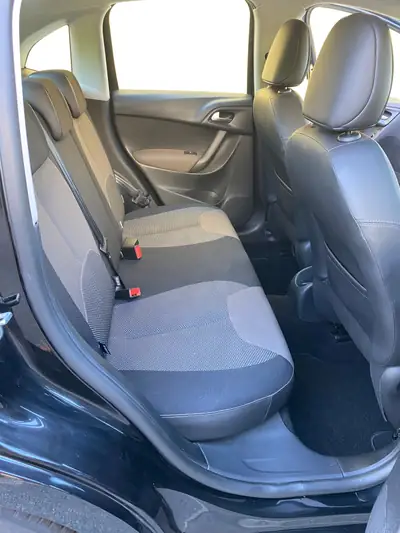 Citroën C3 1.2 PureTech Seduction — Citadine fiable, 95'600 km, noir métallisé — dettaglio