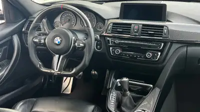 BMW M3 2015 — Berline sportive manuelle, 431 ch et sans sinistre — Miniature 9